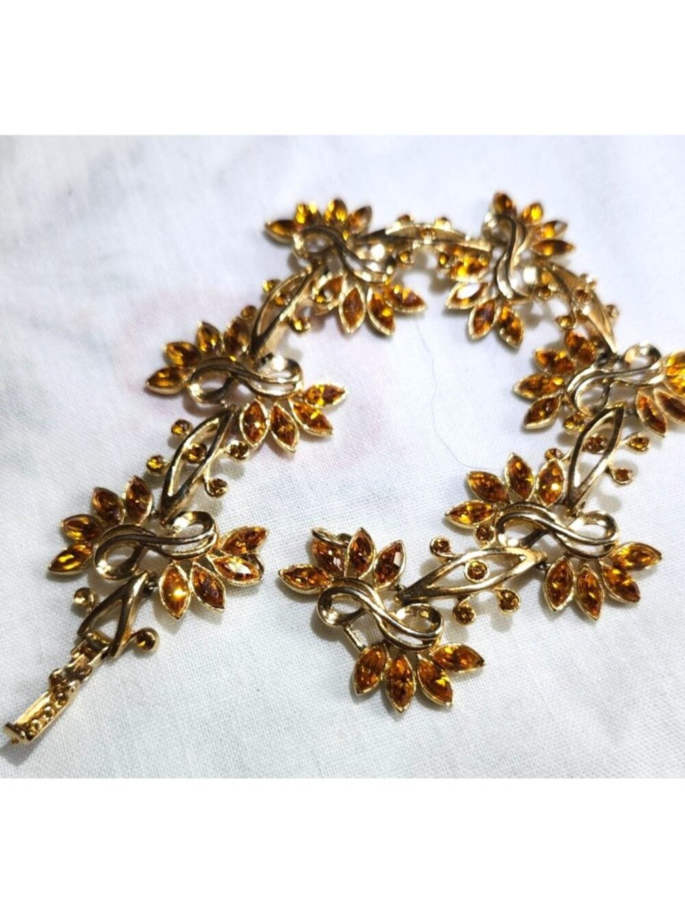 Vintage Ora Gold Tone Bracelet Golden Rhinestones Floral MCM Elegant Jewelry - Picture 4 of 12